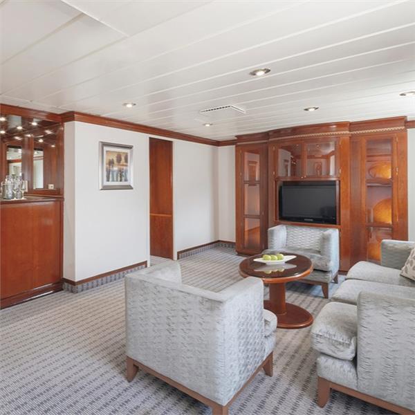 İzmir Çeşme'den Kalkışlı Selectum Blu ile 3 Gece Kapı Vizeli Konaklamalı Yunan Adaları Turu