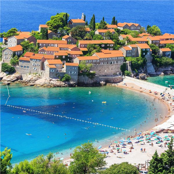 İzmir'den Uçaklı 3 Gece 4 Gün Konaklamalı Budva Turu