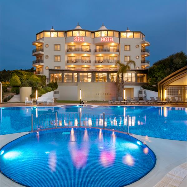 Anneler Günü Özel Çeşme Turu. 1 gece 2 gün Çeşme Sisus Otel Konaklamalı Alaçatı ve Germiyan farkıyla