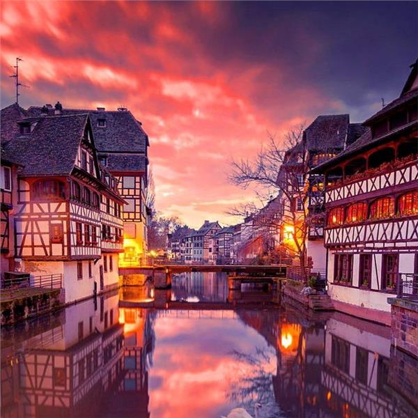 İzmir’den Uçaklı 3 Gece 4 Gün Konaklamalı Alsace & Colmar & Tren ile Alp Dağları Turu