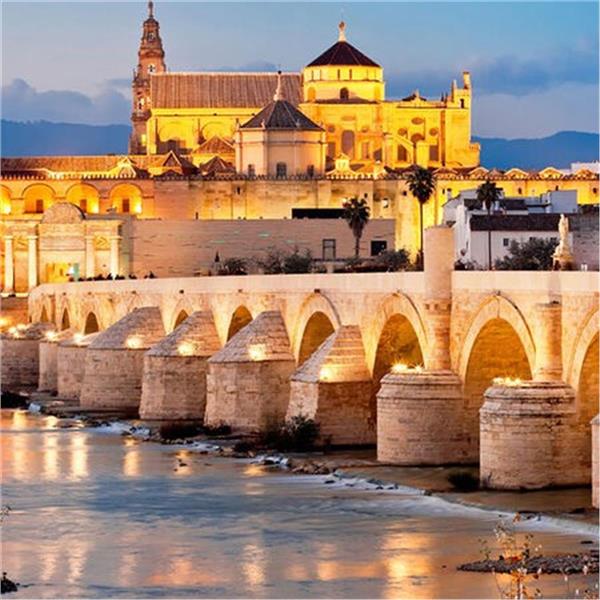 İzmir'den Uçaklı 9 Gece 10 Gün Mega Portekiz, Endulus ve İspanya Turu (Lizbon Gidiş - Lizbon Dönüş)