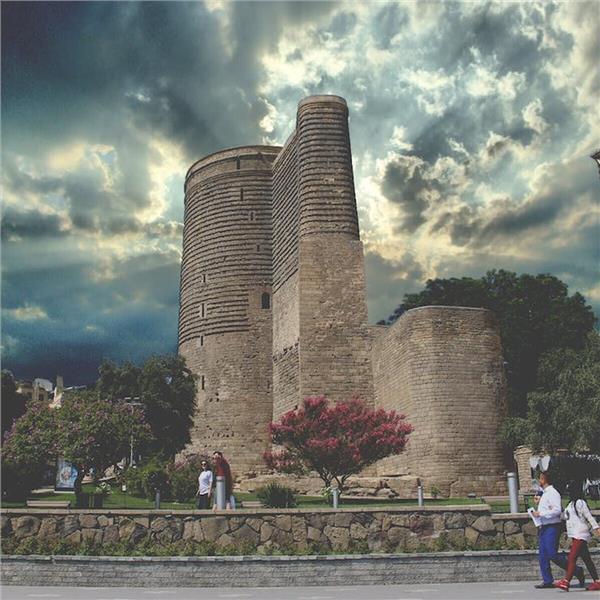 İzmir'den Uçaklı 4 Gece 5 Gün Konaklamalı Azerbaycan & Bakü Turu Rotası