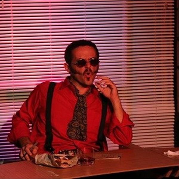 Kahkaha ve Sürpizlerle Dolu 'Sırf Cinayet' Tiyatro Oyunu Bileti! 1 Alana 1 Bedava!