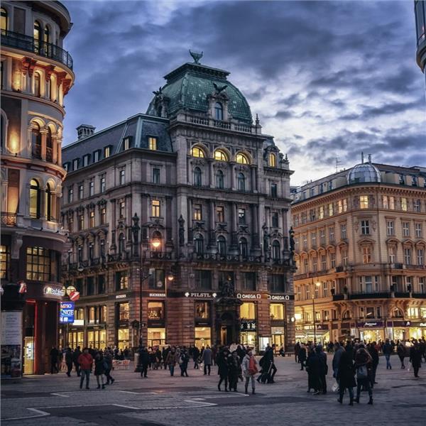 İzmir'den Uçaklı 5 Gece 6 Gün Konaklamalı Tuna Nehri’nde Avusturya, Slovenya, Çekya Ve Almanya Turu