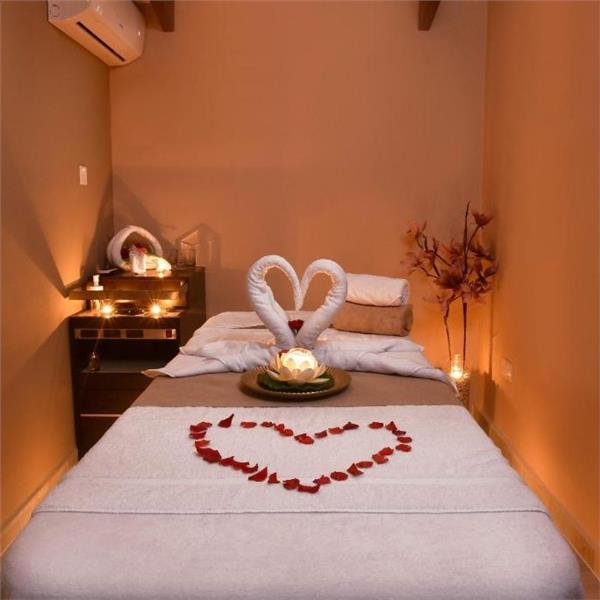 İzmir'den Uçak İle Hareketli 2 Gece 3 Gün Riverside Garden Resort Hotel Konaklamalı Kıbrıs Turu