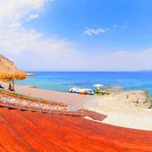 Mordoğan Ayıbalığı Seal Beach 2 Kişi Konaklama, Kahvaltı ve Beach Keyfi