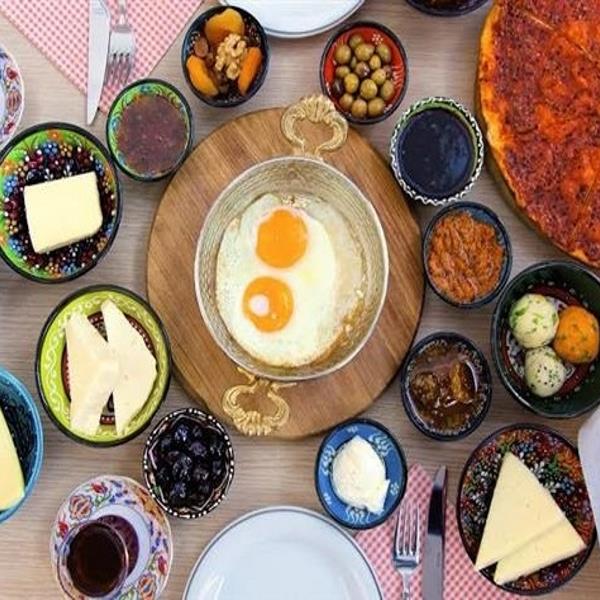 Serpme Kahvaltı Keyfi