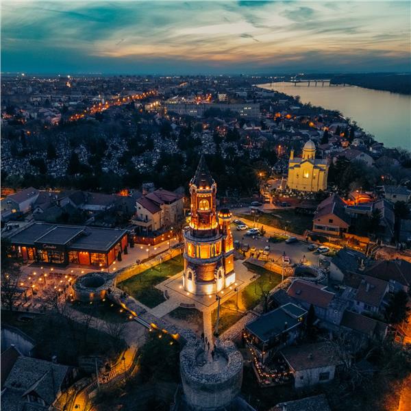 İzmir'den Uçaklı 3 Gece 4 Gün Konaklamalı Noel Zamanı & Vizesiz Belgrad Turu