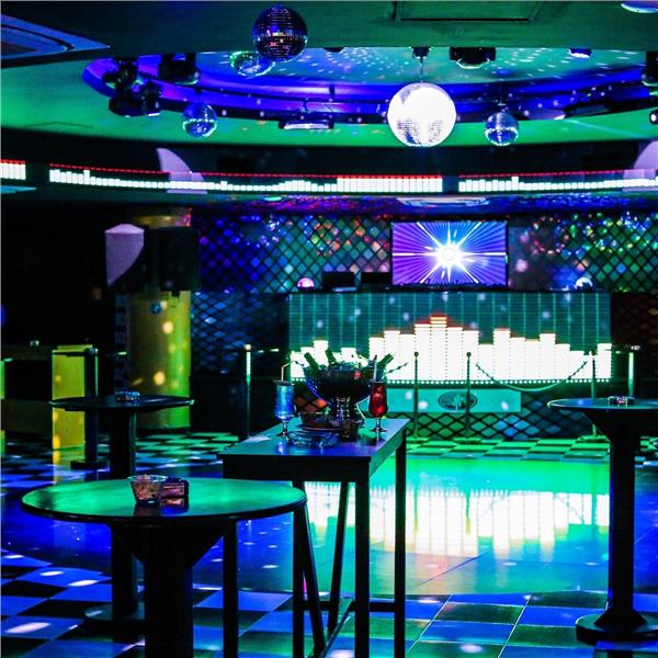 İzmir'den Uçak Bileti ve Otel Transferi Dahil 2 Gece ve 3 Gün Konaklamalı Kıbrıs Salamis Bay Conti Resort Hotel'de Gülden Yılbaşı Galası