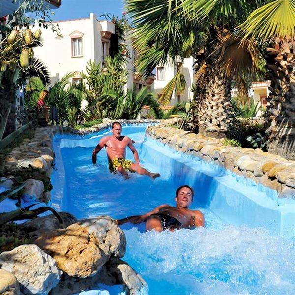 İzmir Kalkışlı Ulaşım ile 3 ve 4 gece seçenekli Bodrum Phoenix Sun Otel Herşey Dahil Konaklama	