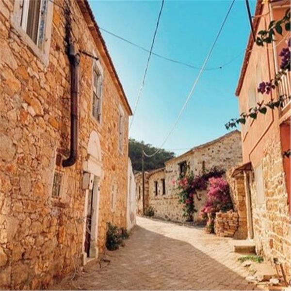 İzmir Çıkışlı Günübirlik Foça, Yeni Foça, Kozbeyli Köyü Turu. Üstelik Öğle Yemeği Dahil.