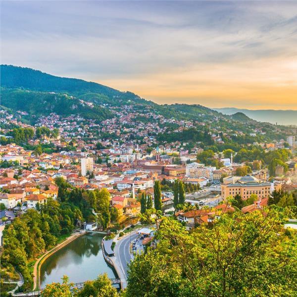 İzmir'den Direkt Sefer İle Uçaklı ve 7 Gece 8 Gün Konaklamalı Büyük Balkan Rotası Turu