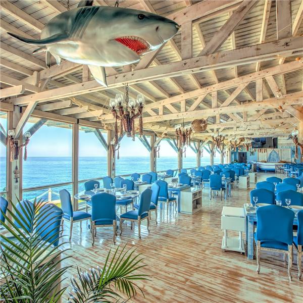 İzmir'den Uçak Bileti ve Otel Transferi Dahil 2 Gece 3 Gün Konaklamalı Kıbrıs Girne Merit Park Hotel'de Özcan Deniz Yılbaşı Gala