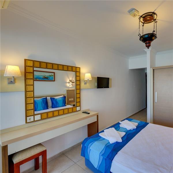 İzmir'den Otobüslü 2 Gece 3 Gün Bodrum Turu Sami Beach Hotel Konaklama