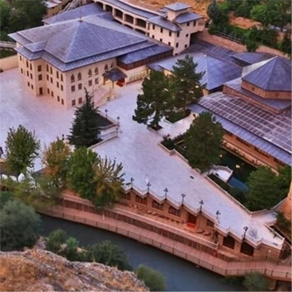 İzmir Çıkışlı 6 Gece 7 Gün Konaklamalı Munzur ve Van İle Büyülü Doğu Anadolu Turu