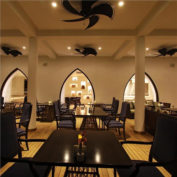 İzmir'den Uçak İle Hareketli Kıbrıs İzmir'den Uçak İle Hareketli Kıbrıs Arkın Palm Beach Hotel Yarım Pansiyon Konaklama Seçenekleri