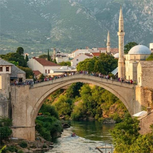 İzmir'den Uçaklı 7 Gece 8 Gün Konaklamalı Vizesiz Büyük Balkan Turu