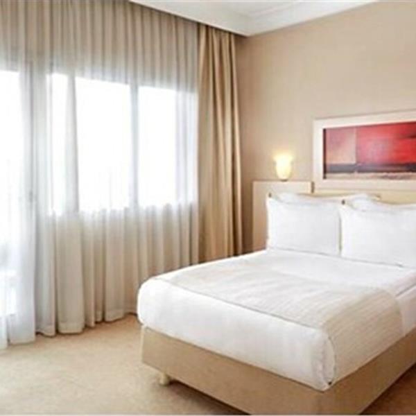 Kordon Hotel Alsancak'ta Çift Kişilik Konaklama Seçenekleri