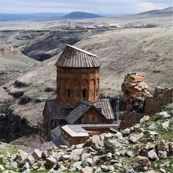 İzmir'den Uçaklı Ramazan Bayramı Özel 3 Gece 4 Gün Konaklamalı Vizesiz Erzurum Kars Batum Tiflis Turu