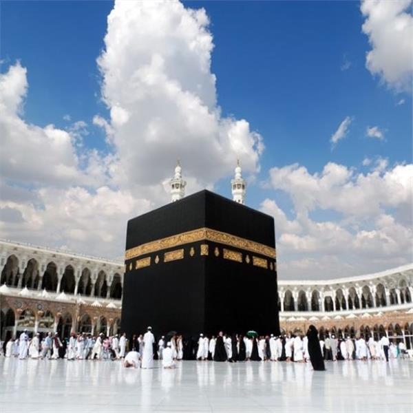 İzmir'den İç Hatlar Uçuşu Dahil 9 Gece 10 Gün Konaklamalı Umre Turu
