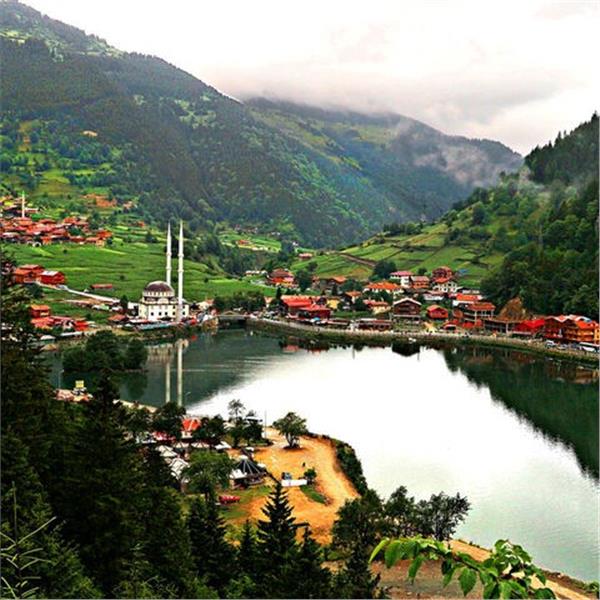 İzmir'den Hareketli 7 Gece 8 Gün Konaklamalı Boydan Boya Karadeniz Rüyası ve Batum Turu