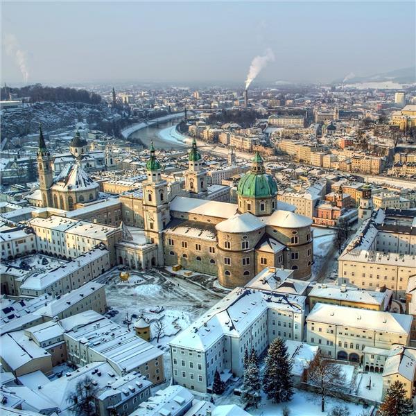 İzmir'den Uçaklı 7 Gece 8 Gün Konaklamalı Viyana & Salzburg & Prag & Budapeşte Turu