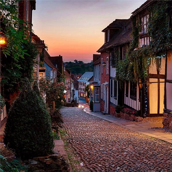 İzmir'den Uçak İle Hareketli 7 Gece 8 Gün Konaklamalı İngiltere, Galler, İrlanda ve İskoçya Turu