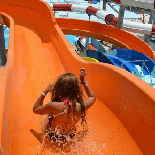 Dikili Alder Aquapark Giriş Seçenekleri