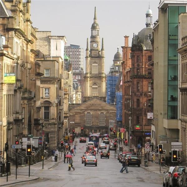 İzmir'den Uçak İle Hareketli 7 Gece 8 Gün Konaklamalı İngiltere, Galler, İrlanda ve İskoçya Turu