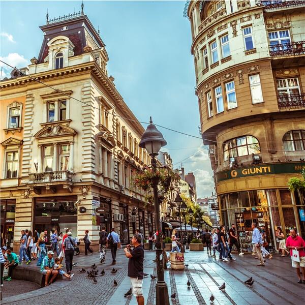 İzmir'den Uçaklı İle Kalkışlı 5 Gece 6 Gün Konaklamalı Uçaklı Orta Avrupa Turu