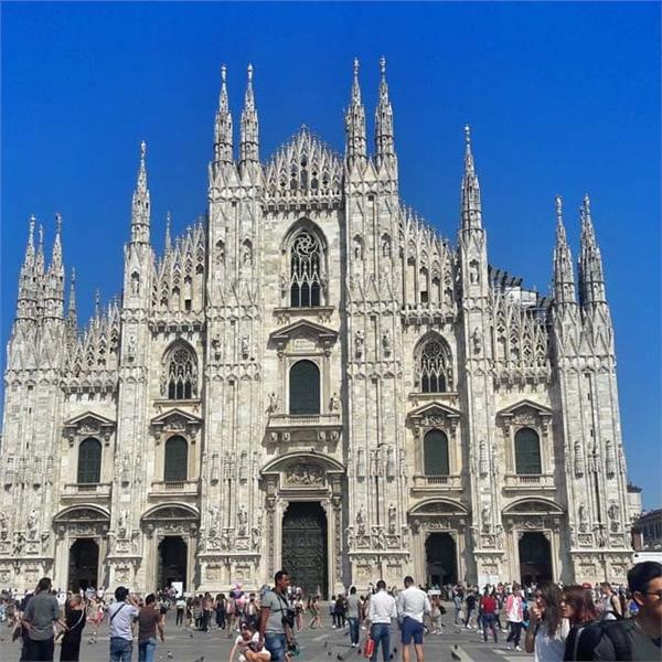 İzmir'den Uçaklı 7 Gece 8 Gün Konaklamalı İsviçre, İtalya, Fransa, İspanya, Andorra Turu