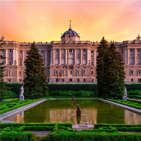 İzmir'den Uçaklı 8 Gece 9 Gün Konaklamalı Tüm Ekstralar Dahil İspanya & Portekiz & Endülüs Turu