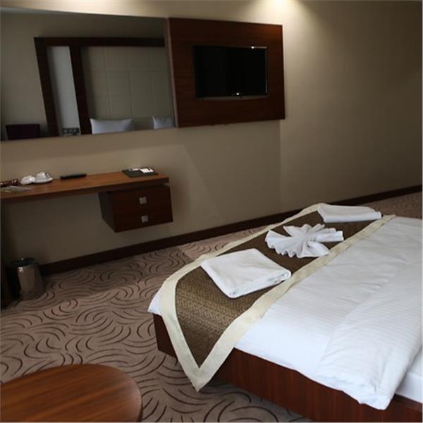 İzmir Çıkışlı Yılbaşı Özel 2 Gece 3 Gün Konaklamalı Yılbaşı Gala Yemeği ve Limitsiz Alkol Dahil Butik Kars Turu