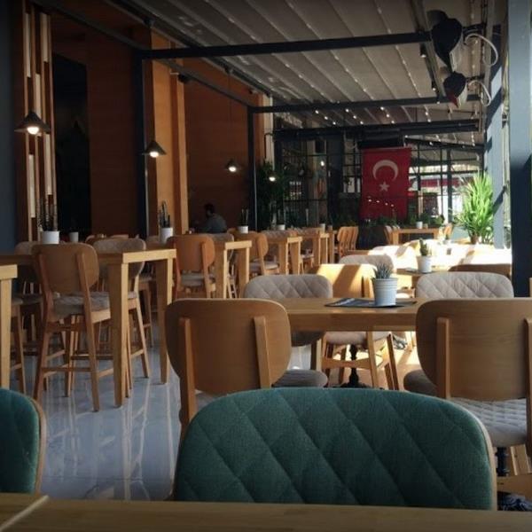 Bornova Cooksta Cafe'de 2 kişilik soğuk içecekli Makarna veya pizza menüleri