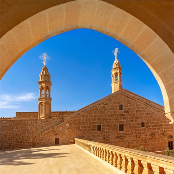 İzmir'den Uçak İle Hareketli 3 Gece 4 Gün Konaklamalı GAP Rüyası Turu