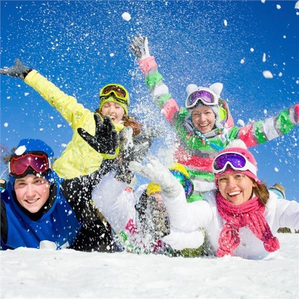 Yılbaşı Özel Gala ve 2 gece 3 gün Ramada By Wyndham Konaklamalı Abant, Kartalkaya, Kartepe ve Uludağlı 4'lü Kar Keyfi.