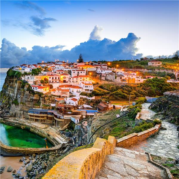 İzmir'den Uçaklı 8 Gece 9 Gün Konaklamalı Tüm Ekstralar Dahil İspanya & Portekiz & Endülüs Turu