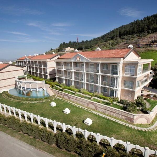 İzmir'den Otobüslü 1 gece 2 gün Konaklamalı Lidya Sardes Termal Hotel & Spa