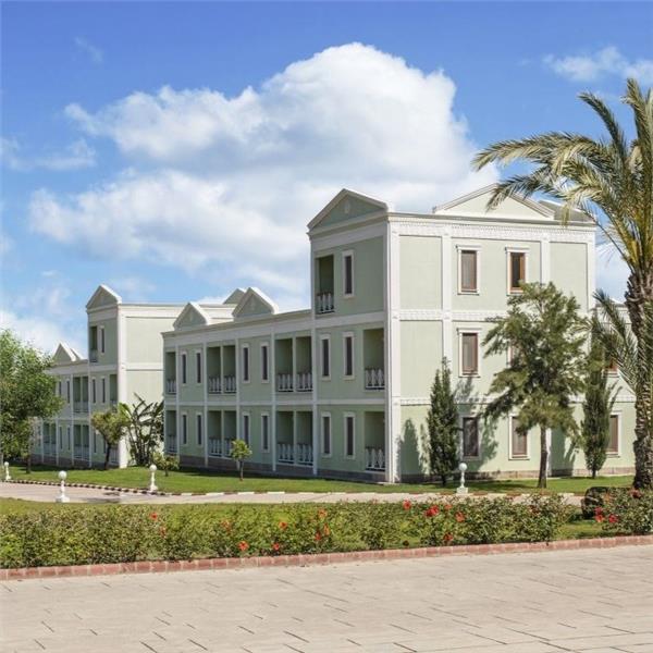 İzmir'den Uçak Bileti ve Otel Transferi Dahil 3 Gece ve 4 Gün Konaklama Kıbrıs Kaya Artemis Resort Hotel'de Derya Uluğ Yılbaşı Galası