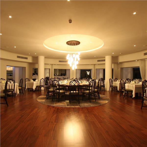 İzmir'den Uçak İle Hareketli Kıbrıs İzmir'den Uçak İle Hareketli Kıbrıs Arkın Palm Beach Hotel Yarım Pansiyon Konaklama Seçenekleri