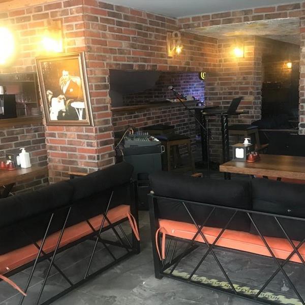 Alsancak Kıbrıs Şehitleri Makara Cafe Bar’da Çift Kişilik Yerli İçecekli, Makara Sepeti Menüler