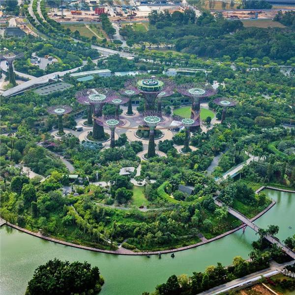 İzmir'den Uçaklı 8 Gece 9 Gün Konaklamalı Vizesiz Uzakdoğu Turu