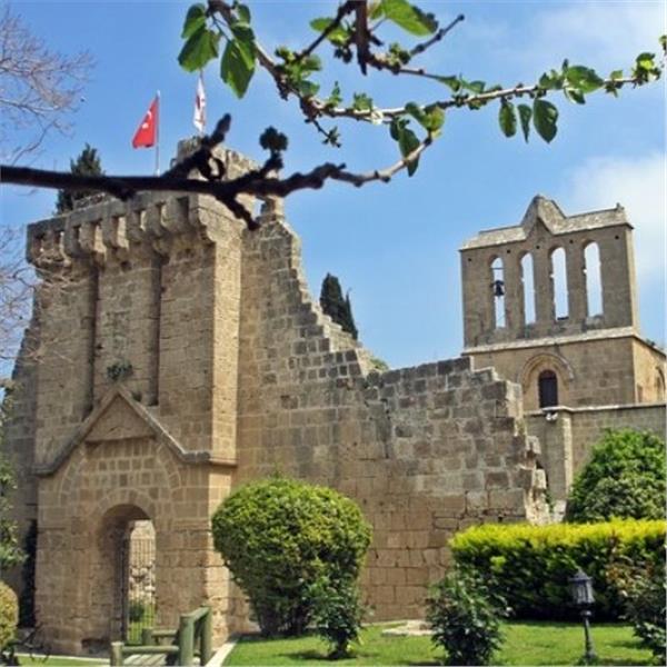 İzmir Kalkışlı Uçaklı 3 Gün 4 Gece 5 Yıldızlı Grand Pasha Hotel Konaklamalı Kıbrıs Turu