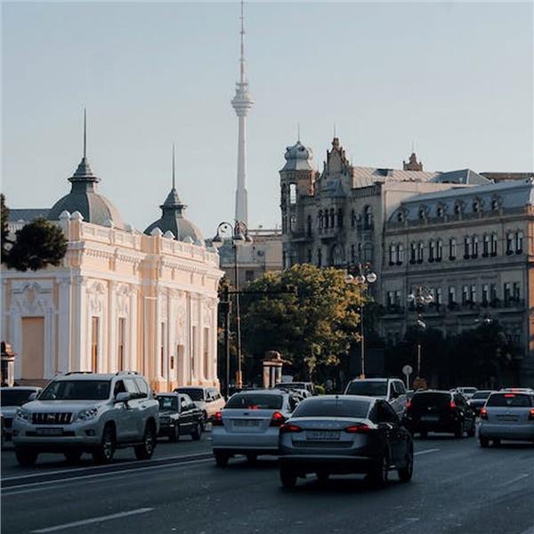 İzmir'den Uçaklı Yılbaşı Özel 3 Gece 4 Gün Konaklamalı Azerbaycan Bakü Turu