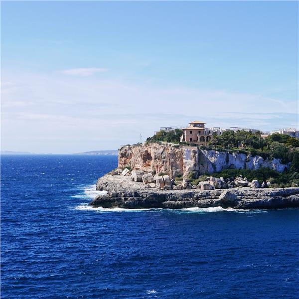 İzmir'den Uçaklı 3 Gece 4 Gün Konaklamalı Mimari Harikalar İle Barselona Turu