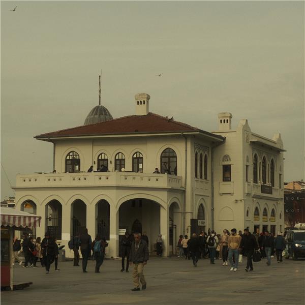   İzmir Hareketli Uçaklı 2 Gece 3 Gün İstanbul Tarihi Yarımada  Kadıköy Turu