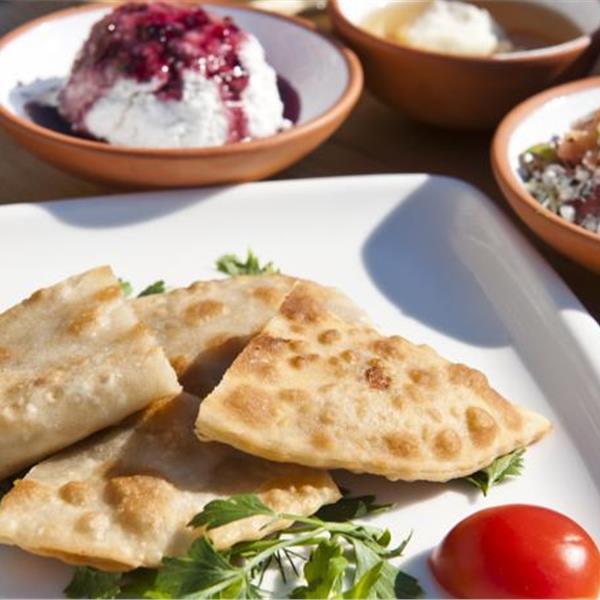 Şirince Nea Efessos Maza Kicthen Serpme Köy Kahvaltısı