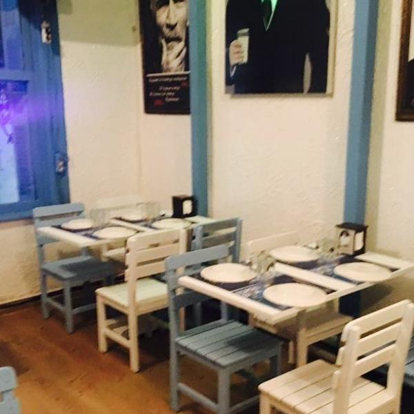 Alsancak Düşler Meyhanesi’nde Balık veya Et İçeceğini Al-Gel Menüleri