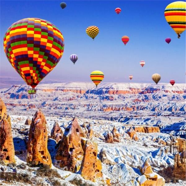 İzmir'den Otobüs İle Çıkışlı 2 Gece 3 Gün 5 Yıldız Konaklamalı Kapadokya, Kayseri ve Erciyes Kayak Merkezi Turu.