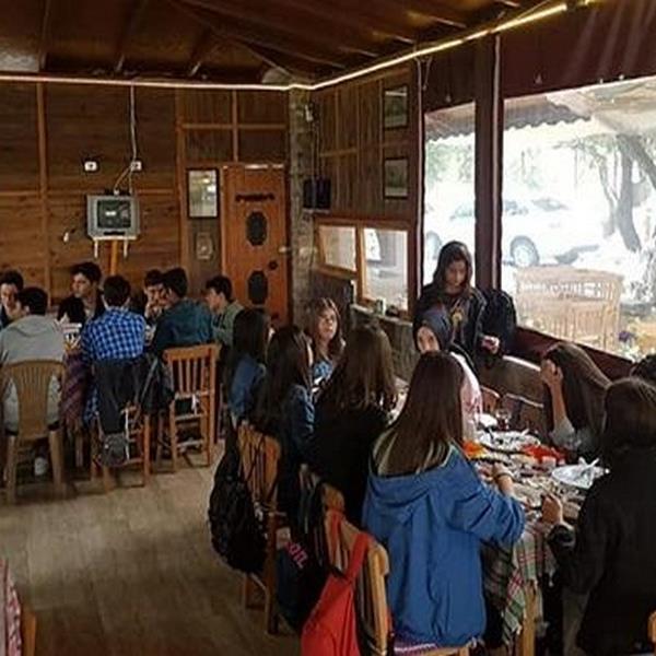 Şirince Zeytin Gölgesi Serpme Köy Kahvaltısı